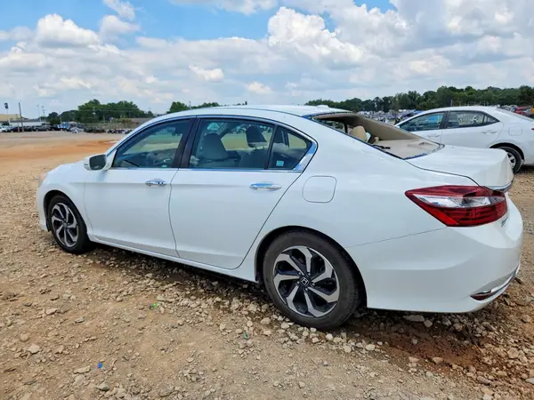 1HGCR2F80HA003029 2017 HONDA ACCORD - Image 2