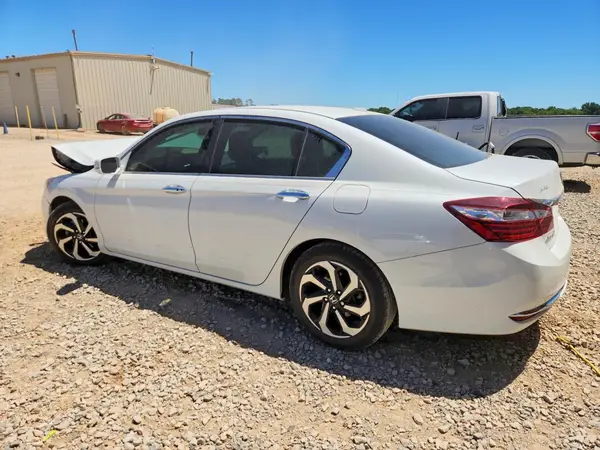 1HGCR2F80HA004102 2017 HONDA ACCORD - Image 2