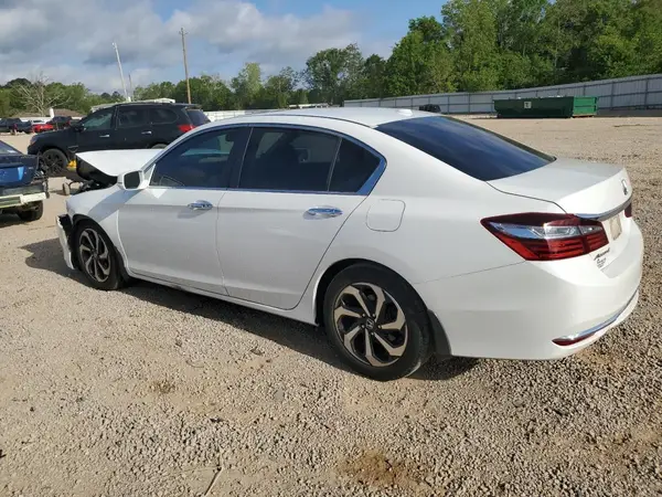 1HGCR2F80HA027816 2017 HONDA ACCORD - Image 2