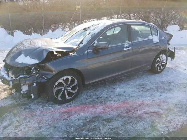 1HGCR2F80HA031820 2017 HONDA ACCORD - Image 2