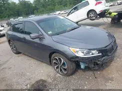 1HGCR2F80HA032515 2017 HONDA ACCORD