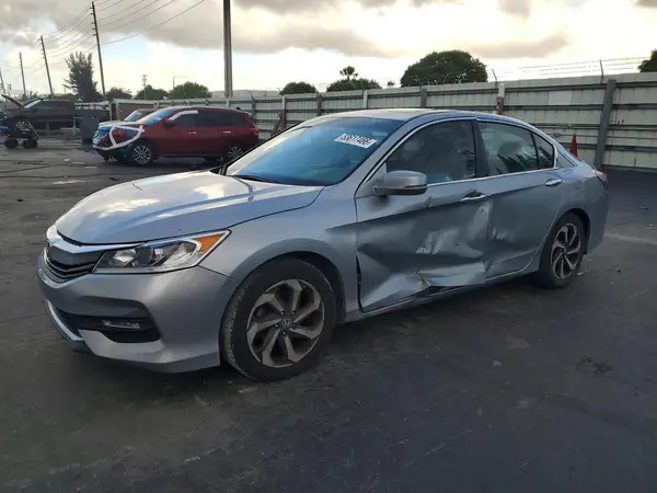 1HGCR2F80HA038556 2017 HONDA ACCORD - Image 1