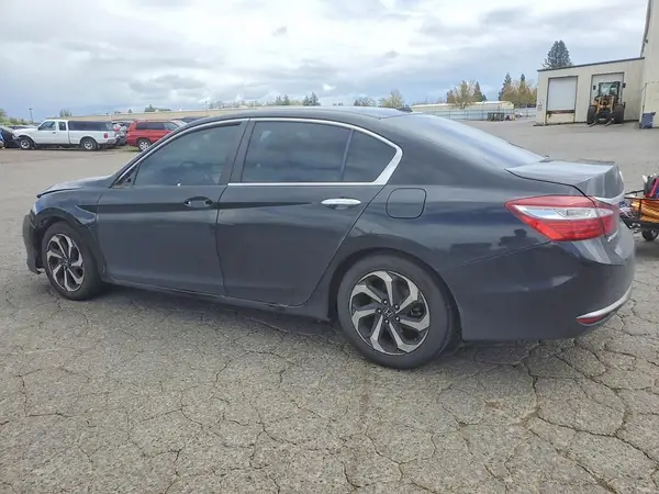 1HGCR2F80HA068933 2017 HONDA ACCORD - Image 2