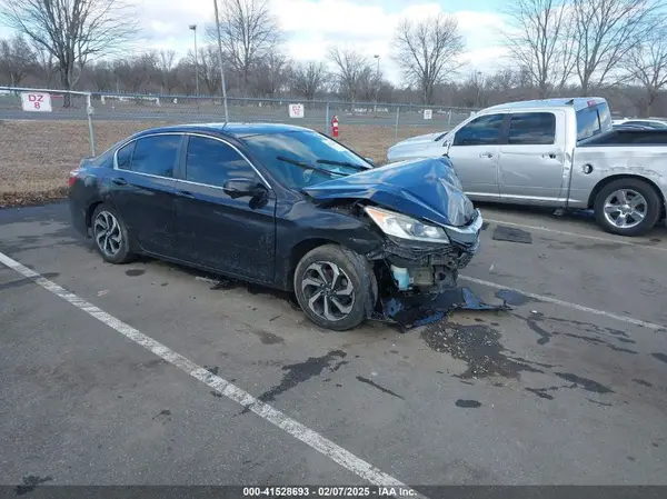 1HGCR2F80HA090303 2017 HONDA ACCORD - Image 1