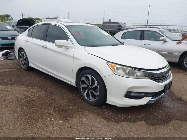 1HGCR2F80HA091886 2017 HONDA ACCORD - Image 1
