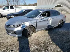 1HGCR2F80HA144831 2017 HONDA ACCORD