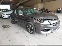 1HGCR2F80HA144862 2017 HONDA ACCORD