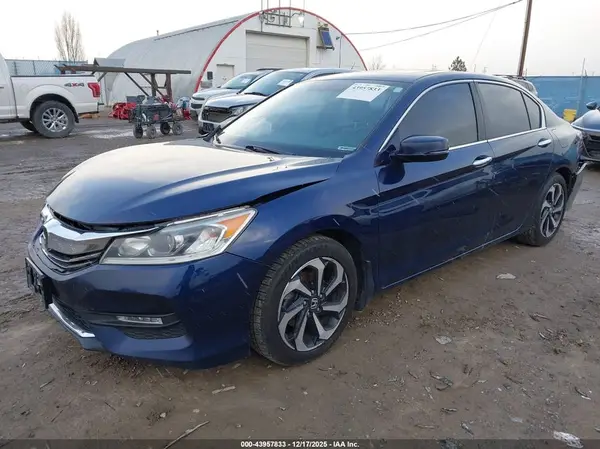 1HGCR2F80HA155117 2017 HONDA ACCORD - Image 2