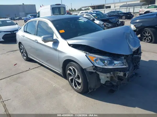 1HGCR2F80HA166067 2017 HONDA ACCORD - Image 1