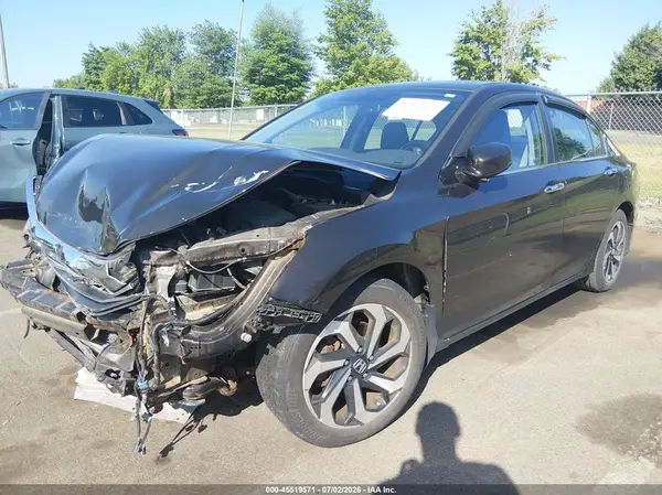 1HGCR2F80HA196587 2017 HONDA ACCORD - Image 2