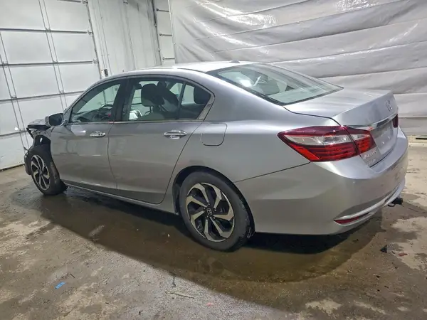 1HGCR2F80HA206048 2017 HONDA ACCORD - Image 2