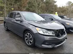 1HGCR2F80HA207054 2017 HONDA ACCORD
