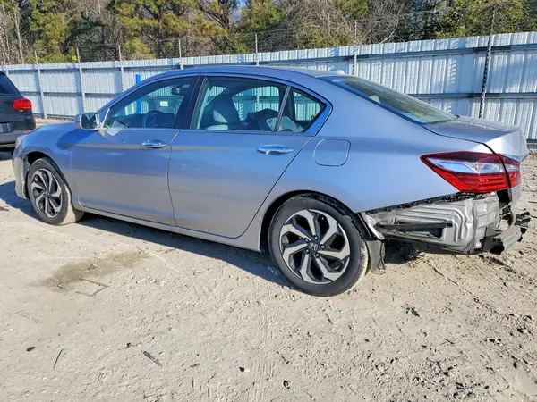 1HGCR2F80HA223061 2017 HONDA ACCORD - Image 2