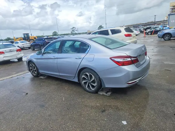 1HGCR2F80HA241639 2017 HONDA ACCORD - Image 2