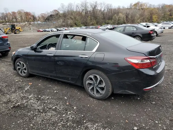 1HGCR2F80HA257498 2017 HONDA ACCORD - Image 2