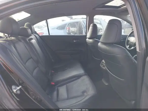 1HGCR2F81GA001143 2016 HONDA ACCORD - Image 8