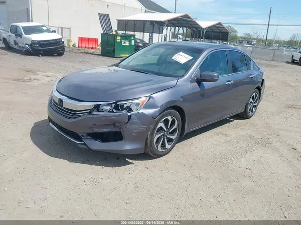 1HGCR2F81GA013843 2016 HONDA ACCORD - Image 2