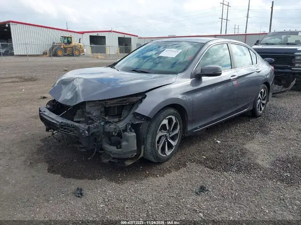 1HGCR2F81GA047426 2016 HONDA ACCORD - Image 2