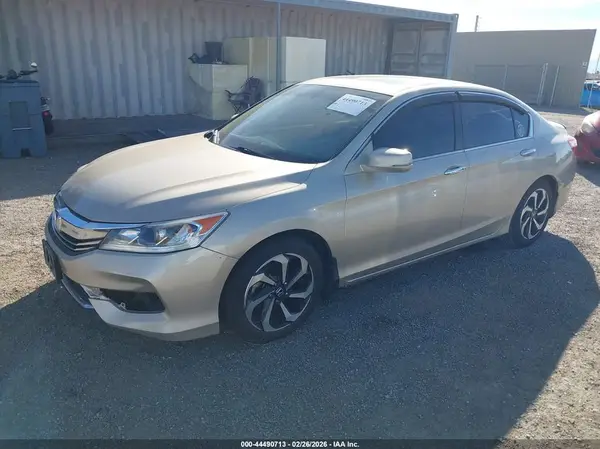 1HGCR2F81GA084315 2016 HONDA ACCORD - Image 2