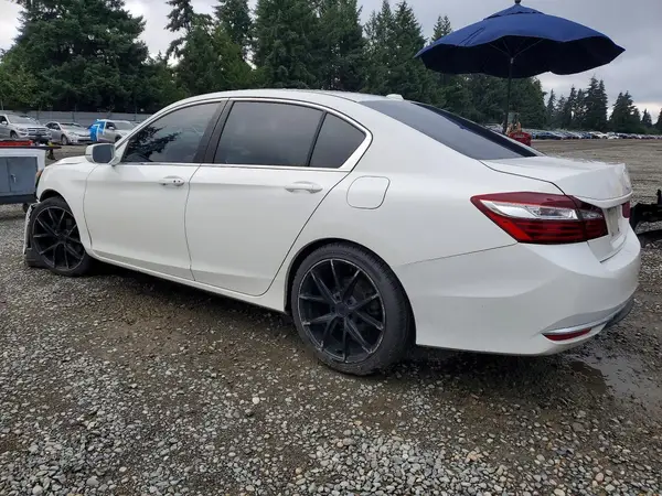 1HGCR2F81GA088283 2016 HONDA ACCORD - Image 2