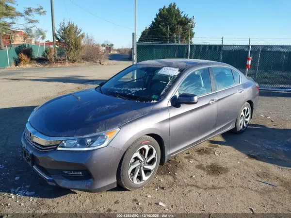 1HGCR2F81GA092656 2016 HONDA ACCORD - Image 2