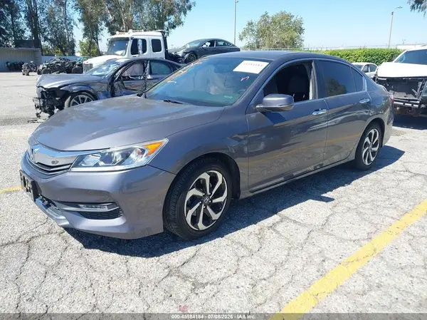 1HGCR2F81GA104692 2016 HONDA ACCORD - Image 2