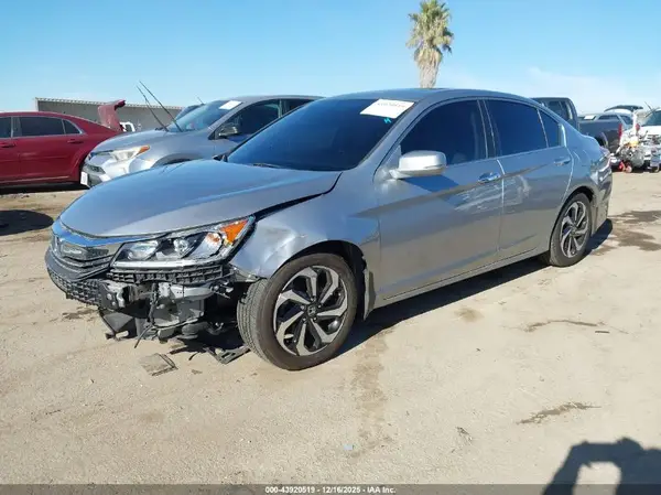 1HGCR2F81GA179666 2016 HONDA ACCORD - Image 2