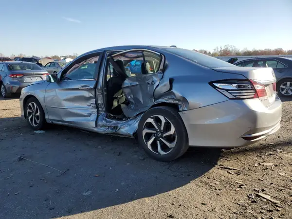 1HGCR2F81GA239462 2016 HONDA ACCORD - Image 2
