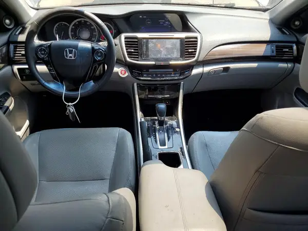 1HGCR2F81HA000723 2017 HONDA ACCORD - Image 8
