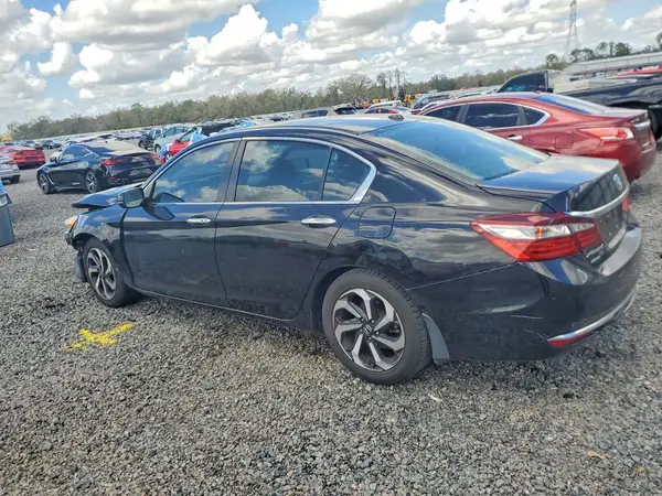 1HGCR2F81HA019093 2017 HONDA ACCORD - Image 2
