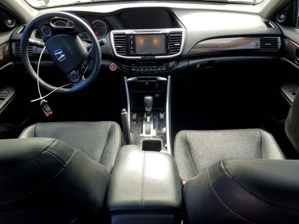 1HGCR2F81HA024262 2017 HONDA ACCORD - Image 8