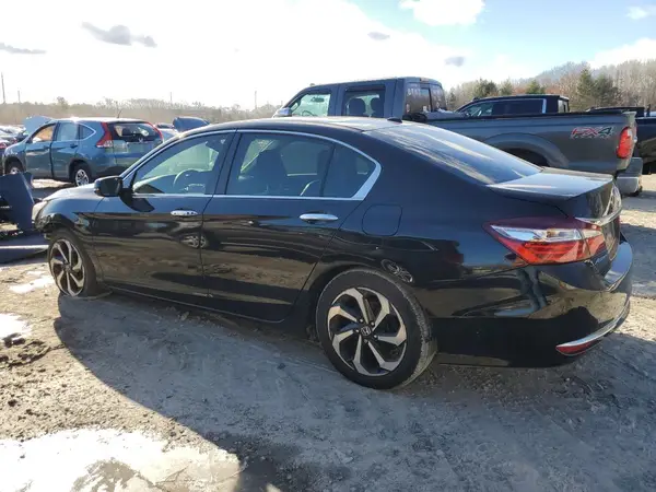 1HGCR2F81HA024293 2017 HONDA ACCORD - Image 2