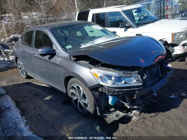 1HGCR2F81HA028697 2017 HONDA ACCORD - Image 1