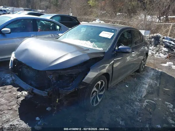 1HGCR2F81HA028697 2017 HONDA ACCORD - Image 2