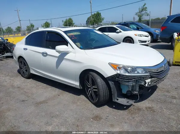 1HGCR2F81HA034161 2017 HONDA ACCORD - Image 1