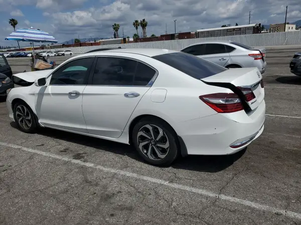 1HGCR2F81HA037299 2017 HONDA ACCORD - Image 2