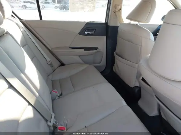 1HGCR2F81HA057018 2017 HONDA ACCORD - Image 8
