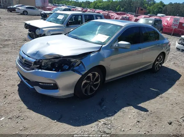 1HGCR2F81HA069914 2017 HONDA ACCORD - Image 2