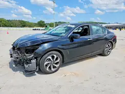 1HGCR2F81HA069945 2017 HONDA ACCORD