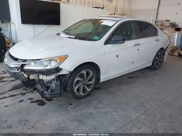 1HGCR2F81HA086437 2017 HONDA ACCORD - Image 2