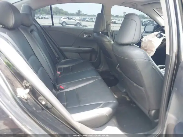 1HGCR2F81HA096126 2017 HONDA ACCORD - Image 8