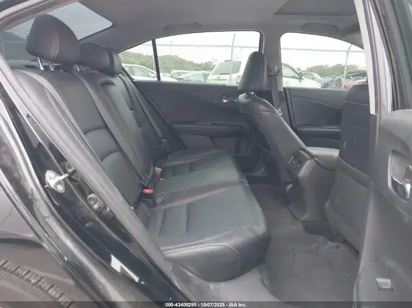 1HGCR2F81HA099866 2017 HONDA ACCORD - Image 8