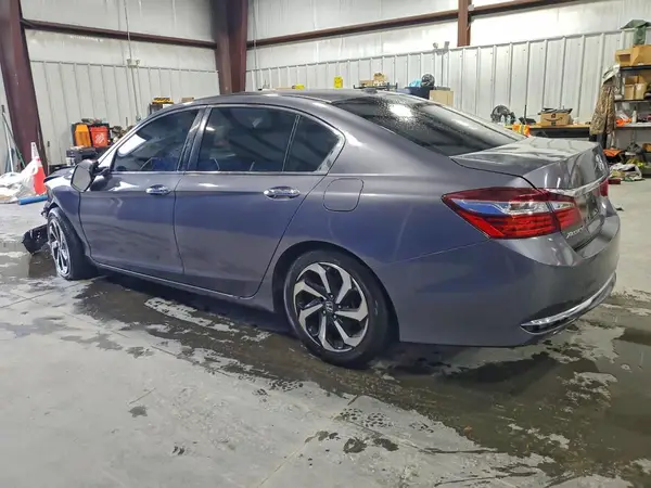 1HGCR2F81HA114401 2017 HONDA ACCORD - Image 2