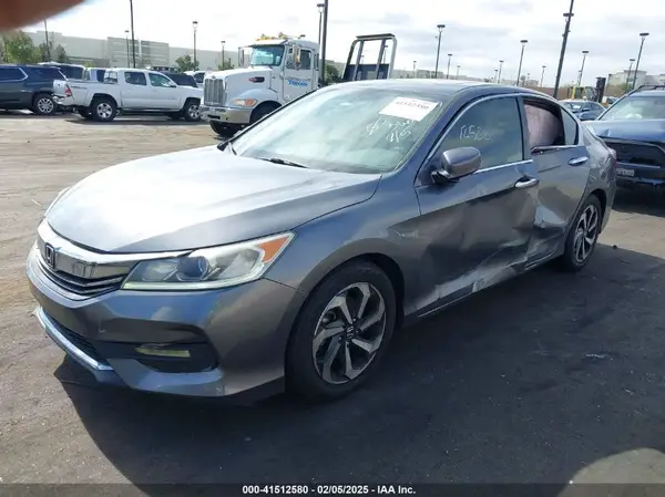 1HGCR2F81HA119811 2017 HONDA ACCORD - Image 2