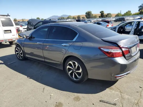 1HGCR2F81HA136754 2017 HONDA ACCORD - Image 2