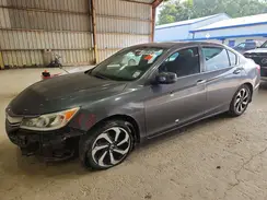 1HGCR2F81HA137600 2017 HONDA ACCORD