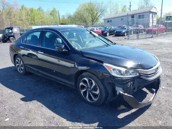 1HGCR2F81HA139072 2017 HONDA ACCORD - Image 1