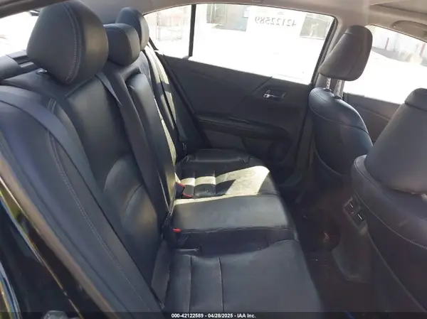 1HGCR2F81HA139072 2017 HONDA ACCORD - Image 8