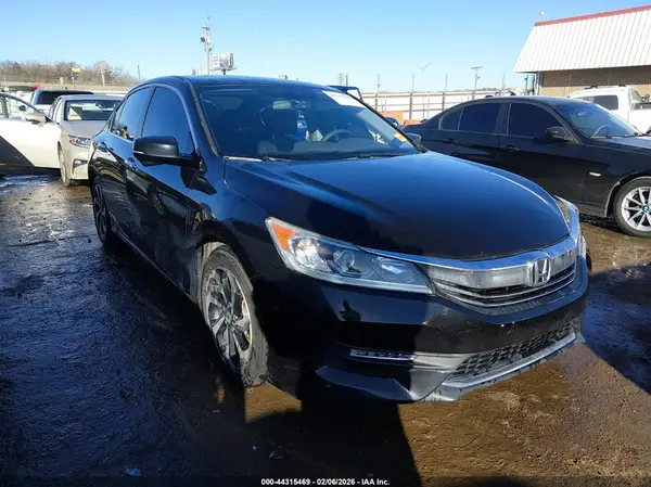 1HGCR2F81HA181564 2017 HONDA ACCORD - Image 1