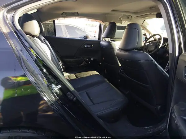 1HGCR2F81HA181564 2017 HONDA ACCORD - Image 8
